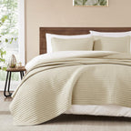 Queen Quilt-3 Pieces Lightweight Bedspreads Olive Green Queen Size Quilt Bedding Set for All Seasons, Soft Summer Coverlet with 2 Pillow Shams Suitable for Bed & Couch
