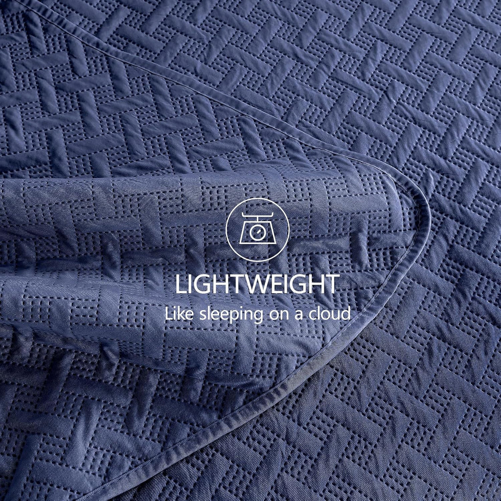 Quilts Queen Size - Ultra Soft Navy Blue Quilt Lightweight Microfiber Bedspreads, Classic Basket Weave Pattern Bedspread Bed Coverlet 3 Pieces for All-Season (1 Quilt, 2 Pillow Shams) | Breathable material, Easy care