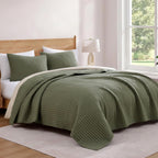 Queen Quilt-3 Pieces Lightweight Bedspreads Olive Green Queen Size Quilt Bedding Set for All Seasons, Soft Summer Coverlet with 2 Pillow Shams Suitable for Bed & Couch